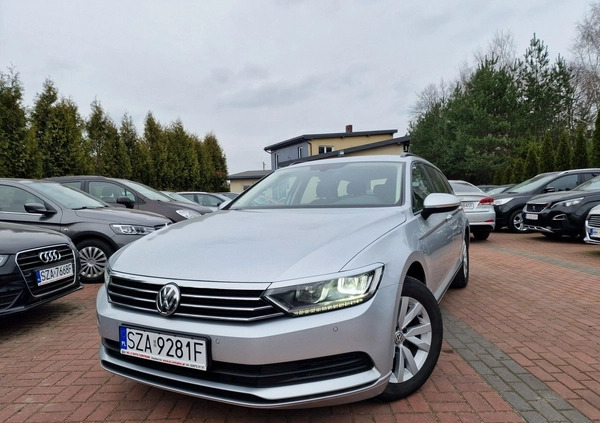 Volkswagen Passat cena 62800 przebieg: 125000, rok produkcji 2018 z Zawiercie małe 596